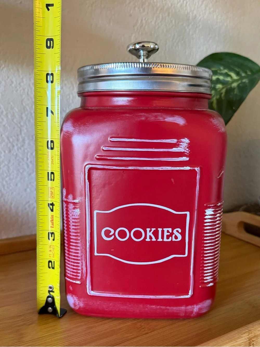 RED COOKIE JAR 9